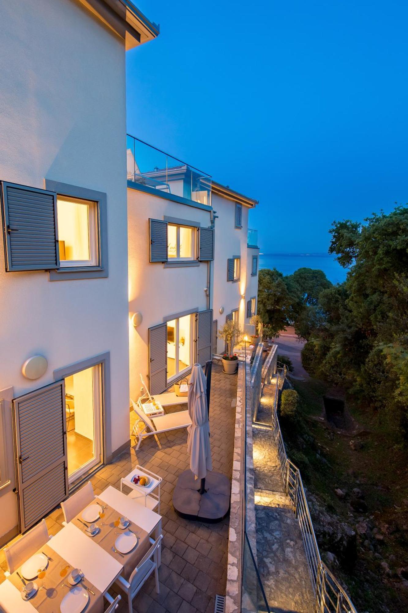 Plage Lovran Residence Exterior photo